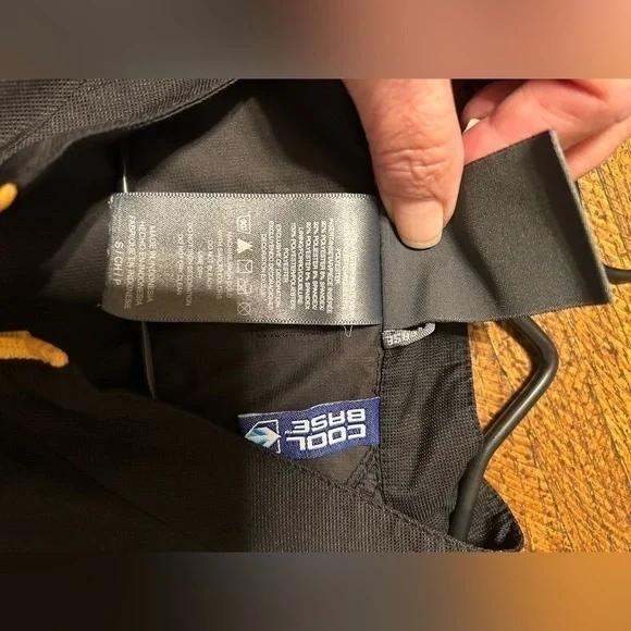 Authentic Majestic MLB Pittsburgh Pirates windbreaker - Picture 2 of 6